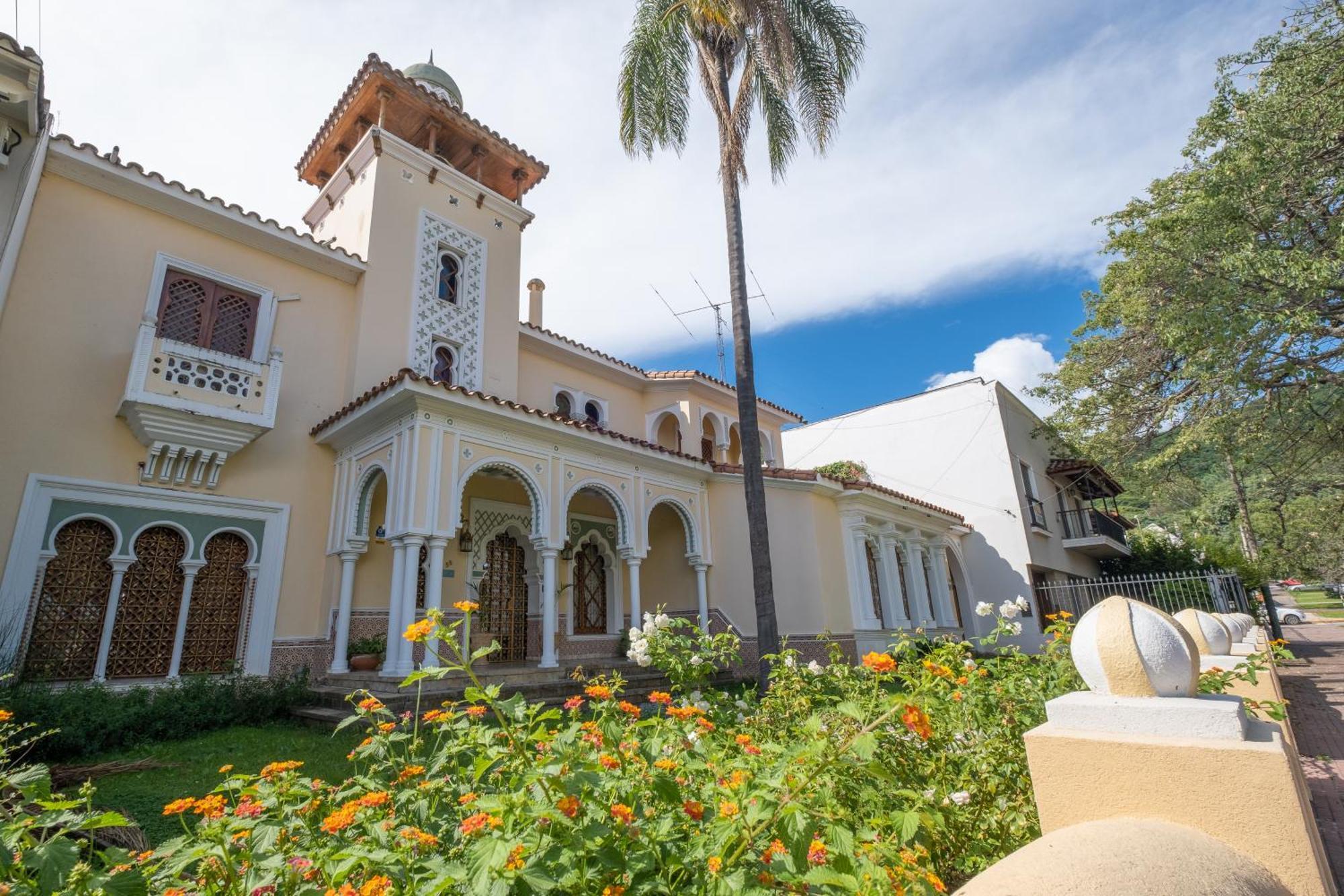 Augusta Palace Casa de Férias *